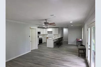 118 Outlook Drive, Houston, TX 77034 - Photo 2