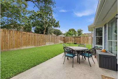 1433 Cottage Cove Court, Seabrook, TX 77586 - Photo 20