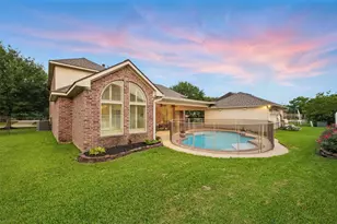 3602 Lindhaven Dr, Pearland, TX 77584 - Photo 42