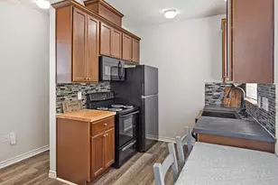 5017 Avenue K, Galveston, TX 77551 - Photo 2