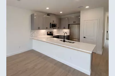 25708 John Wayne Road, Splendora, TX 77372 - Photo 2