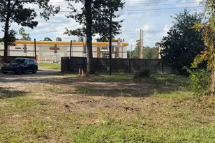 17162 Hwy 105 E, Conroe, TX 77306 - Photo 6