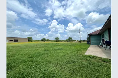 10391 Highway 359 #B, Orange Grove, TX 78372 - Photo 4