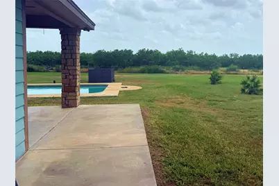 10391 Highway 359 #B, Orange Grove, TX 78372 - Photo 10