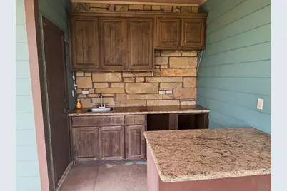 10391 Highway 359 #B, Orange Grove, TX 78372 - Photo 8