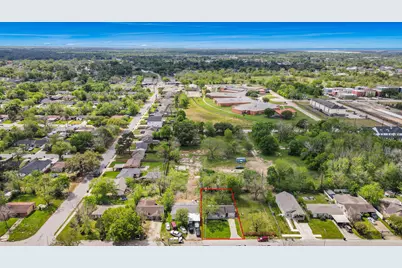 5018 Northridge Drive, Houston, TX 77033 - Photo 4