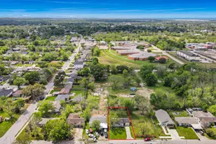 5018 Northridge Dr, Houston, TX 77033 - Photo 4