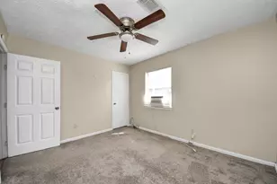 5018 Northridge Dr, Houston, TX 77033 - Photo 14