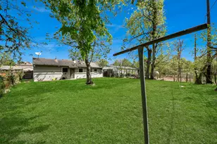 5018 Northridge Dr, Houston, TX 77033 - Photo 32