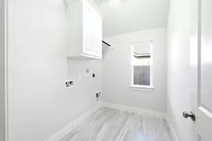 9726 Roaring River Fls Ln, Porter, TX 77365 - Photo 36