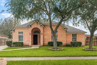 3404 Hickory Creek Drive, Pearland, TX 77581 - Photo 2