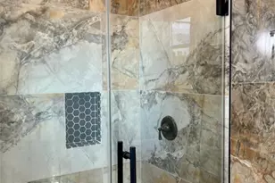 16 River Plantation Dr, Conroe, TX 77302 - Photo 16