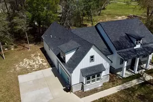 16 River Plantation Dr, Conroe, TX 77302 - Photo 34