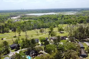 16 River Plantation Dr, Conroe, TX 77302 - Photo 36
