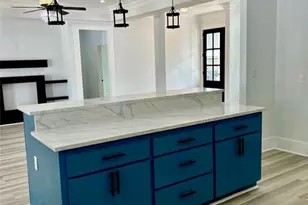 16 River Plantation Dr, Conroe, TX 77302 - Photo 6