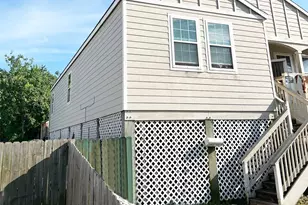 3711 Ball, Galveston, TX 77550 - Photo 4