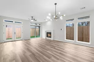 1317 W Bell St, Houston, TX 77019 - Photo 16