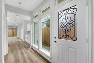 1317 W Bell St, Houston, TX 77019 - Photo 6