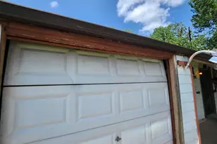 5535 Flamingo Dr, Houston, TX 77033 - Photo 10