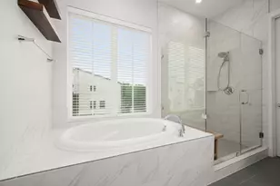 1041 W 17th St, Houston, TX 77008 - Photo 24