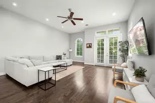 1041 W 17th St, Houston, TX 77008 - Photo 10