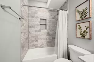1041 W 17th St, Houston, TX 77008 - Photo 8