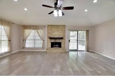 15927 Wingdale Drive, Houston, TX 77082 - Photo 10