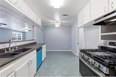 1925 14th Avenue N, Texas City, TX 77590 - Photo 6