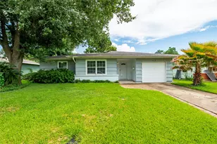 1925 14th Ave N, Texas City, TX 77590 - Photo 1
