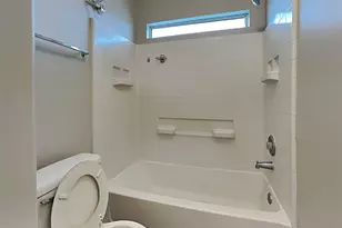 16326 Royal Fort Ln, Houston, TX 77073 - Photo 10