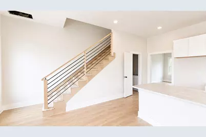 9011 Surry Street, Houston, TX 77028 - Photo 6