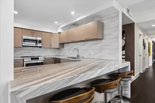 14 Greenway Plz, Houston, TX 77046 - Photo 12