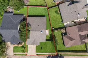 2210 Trail W St, Sugar Land, TX 77478 - Photo 34