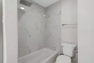 2210 Trail W St, Sugar Land, TX 77478 - Photo 22