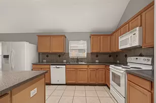 407 Abbey Ln, League City, TX 77573 - Photo 12