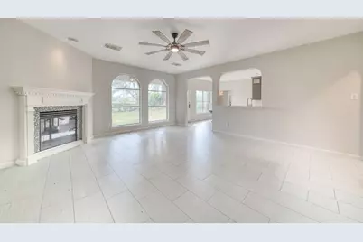 9606 Oakland Lake Way, Missouri City, TX 77459 - Photo 16