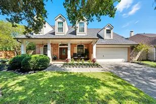 2302 Palm Cir, Seabrook, TX 77586 - Photo 1