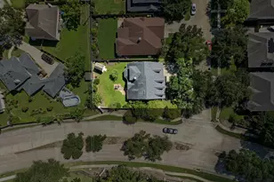 2302 Palm Cir, Seabrook, TX 77586 - Photo 32