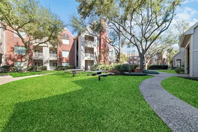 1330 Old Spanish Trail #2114, Houston, TX 77054 - Photo 4