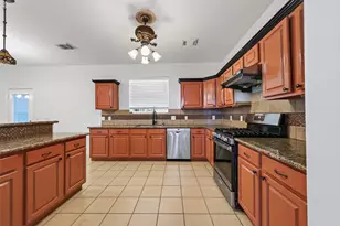12214 Doe Meadow Dr, Stafford, TX 77477 - Photo 10