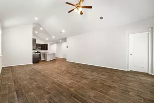 11722 Bari Reef Ln, Conroe, TX 77304 - Photo 14