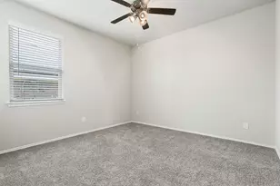 11722 Bari Reef Ln, Conroe, TX 77304 - Photo 22