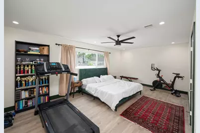 14919 Woodthorpe Lane, Houston, TX 77079 - Photo 30