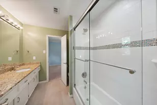 14907 Kimberley Ln, Houston, TX 77079 - Photo 28