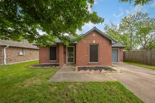 817 Cedar St, Deer Park, TX 77536 - Photo 18