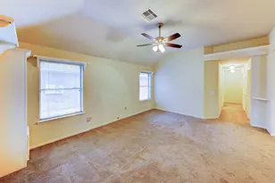 817 Cedar St, Deer Park, TX 77536 - Photo 2