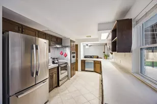 11726 Dorrance Ln, Meadows Place, TX 77477 - Photo 16