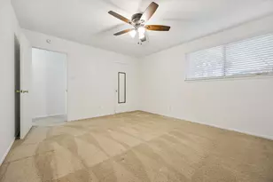 11726 Dorrance Ln, Meadows Place, TX 77477 - Photo 32