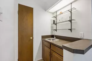 11726 Dorrance Ln, Meadows Place, TX 77477 - Photo 10