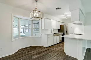 4134 Hill Oak Dr, Houston, TX 77092 - Photo 4